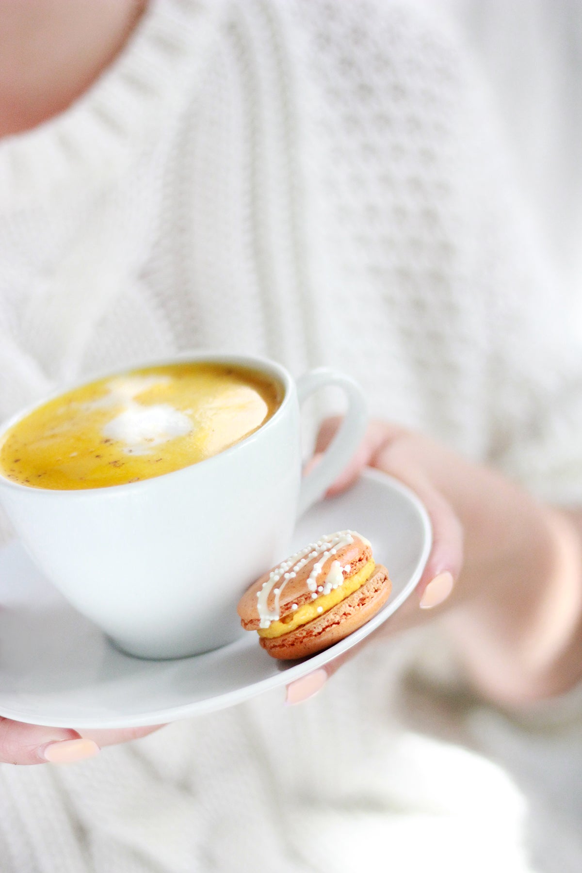 Pumpkin Spice Latte Macarons