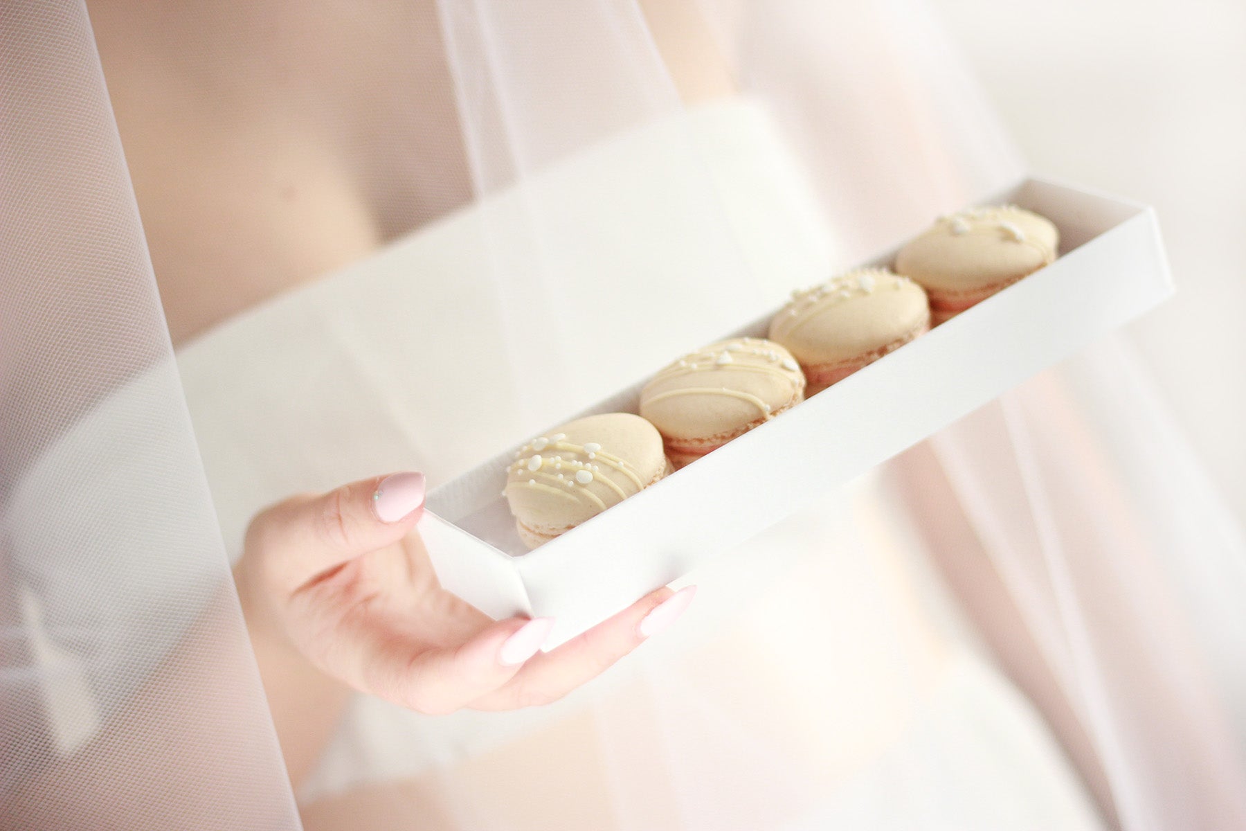 Two Piece Macaron Favours