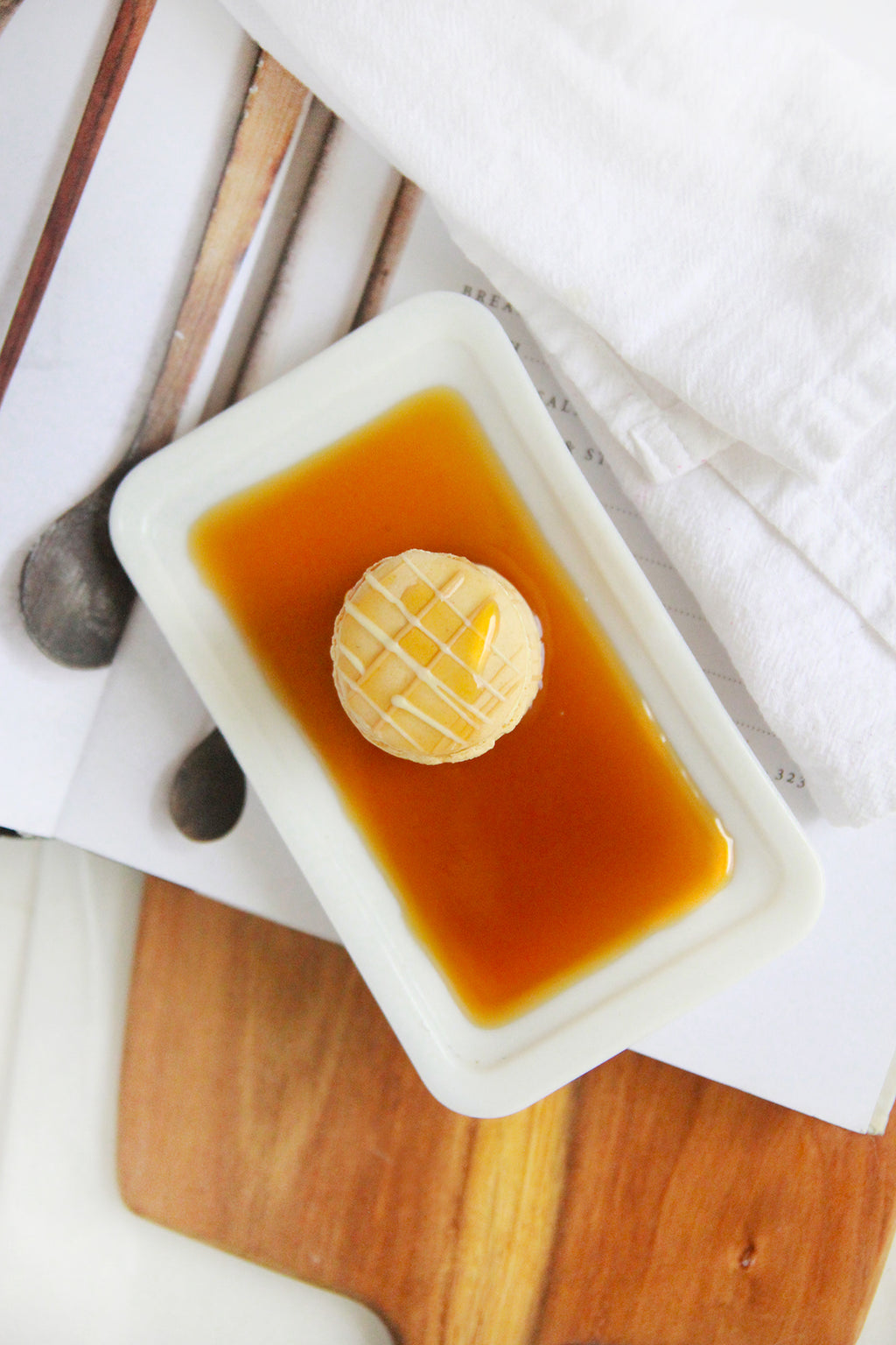 Maple Vanilla Bourbon Macarons