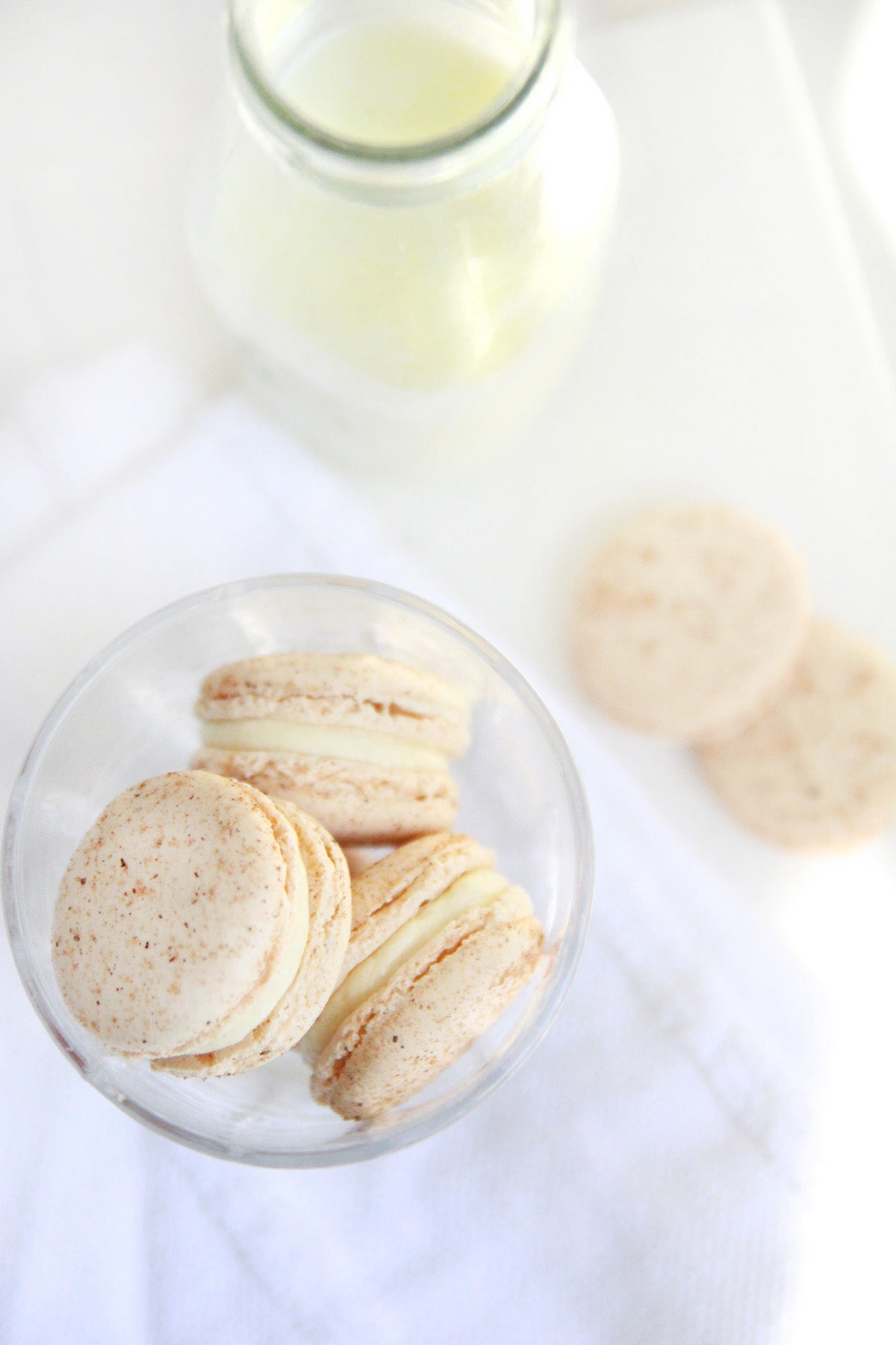 Egg Nog Macarons