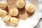 Apple Pie Macarons