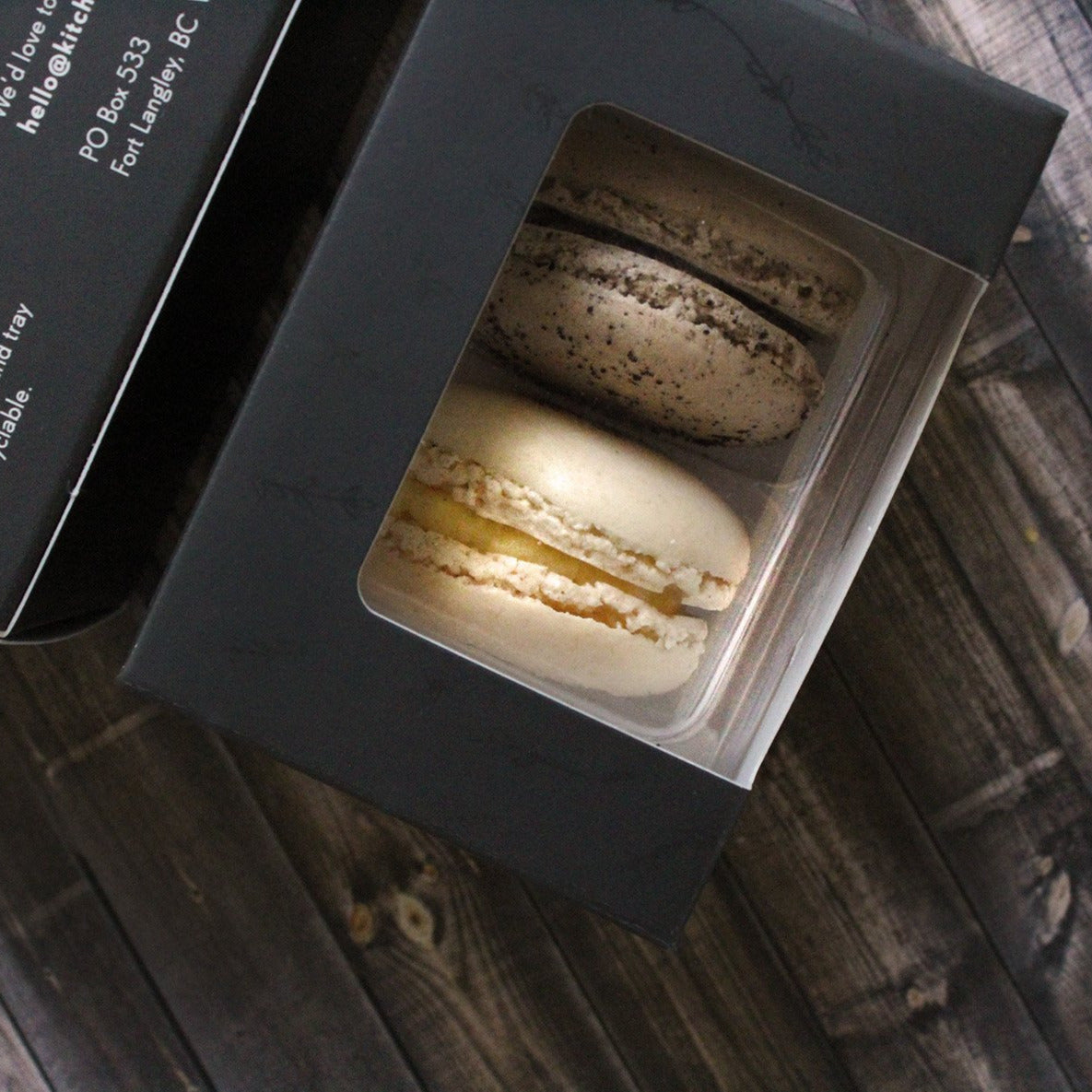 Two Piece Macaron Favours