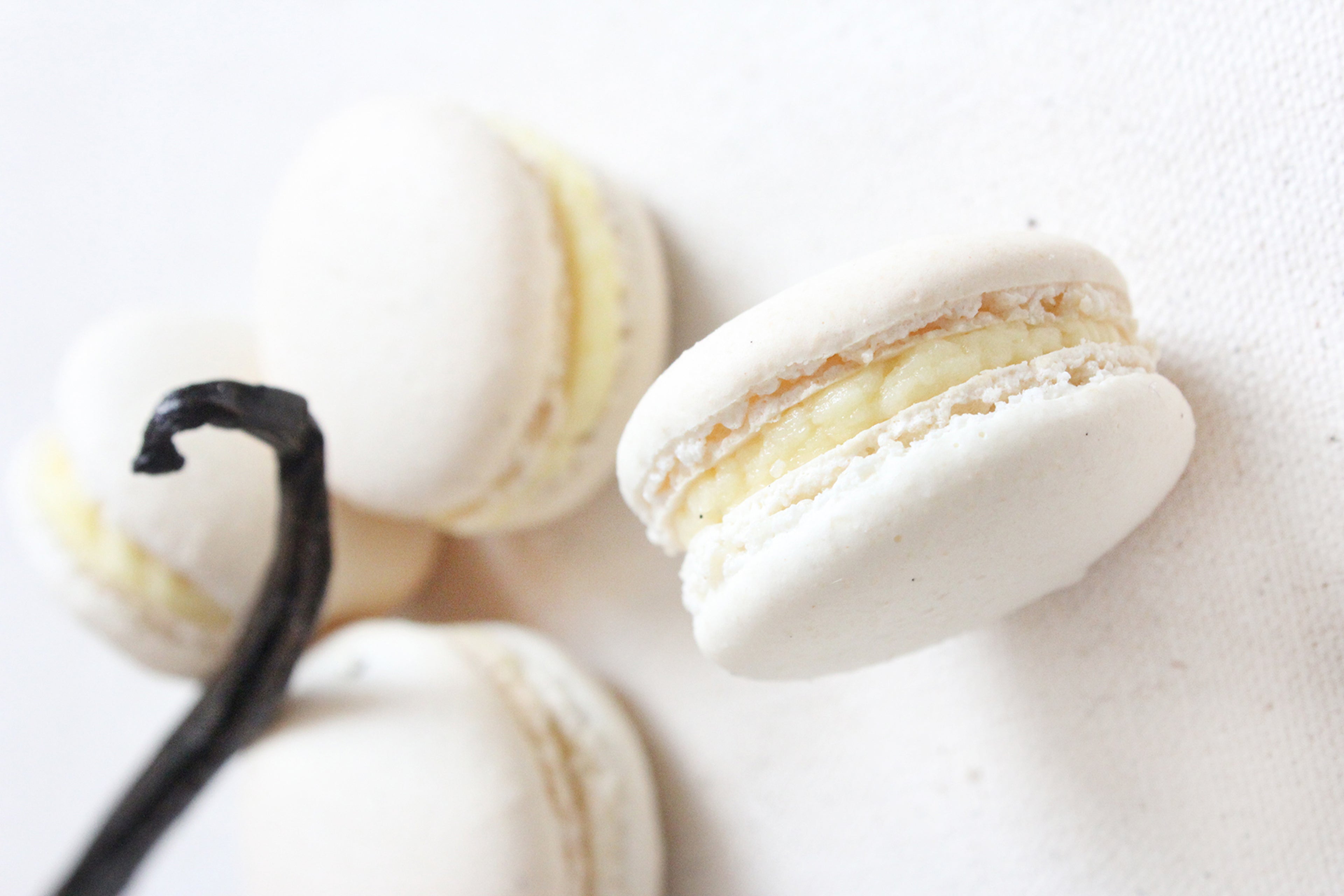 Vanilla Bean Macarons