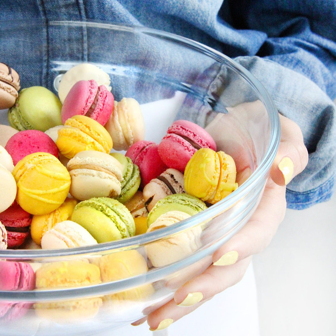 Edible Mini Macarons It's A Girl! Macaron Gift Box | Olivia Macaron